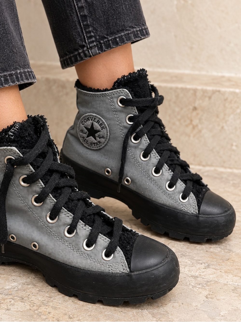Converse Lace-Up CTAS Lugged Hi Boots in Gray and Black